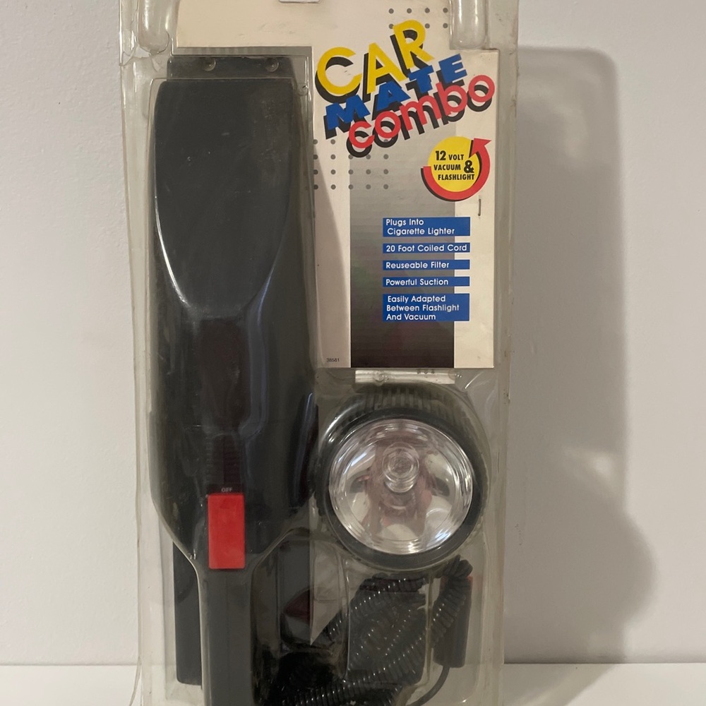 Portable Car Vacuum Carmate Combo 12 Volt Vacuum And Flashlight